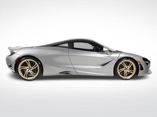 2025 McLaren 750S Base