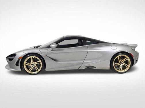 2025 McLaren 750S Base