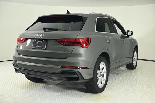 2025 Audi Q3 45 S line Premium