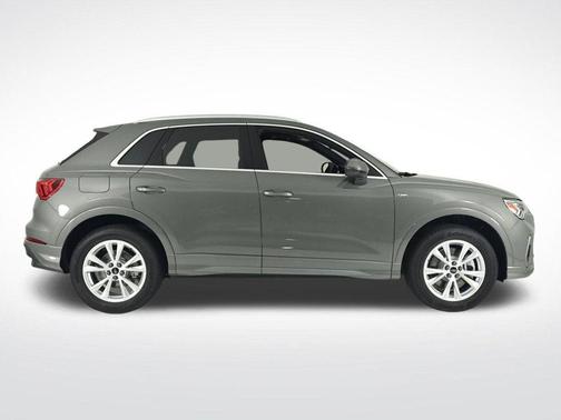 2025 Audi Q3 45 S line Premium