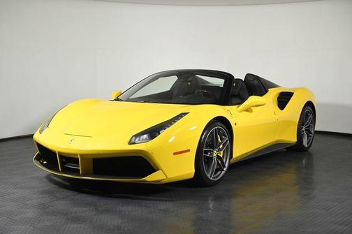 Giallo Modena 2018 Ferrari 488 Spider Base