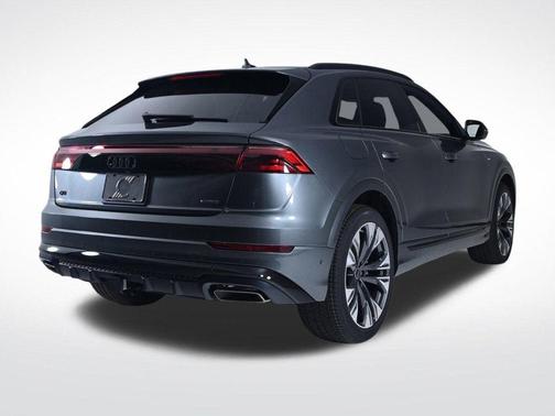 2026 Audi Q8 Premium Plus