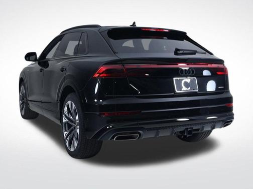 2026 Audi Q8 Premium Plus