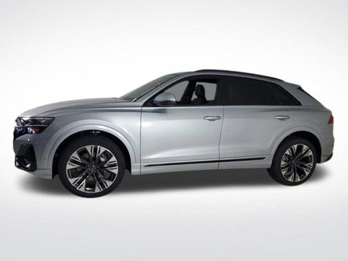 2025 Audi Q8 Premium Plus