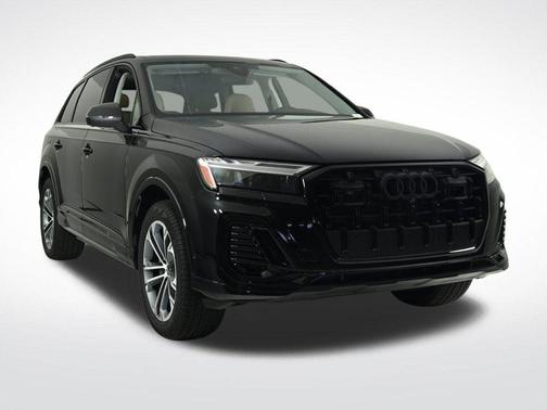 2025 Audi Q7 45 Premium