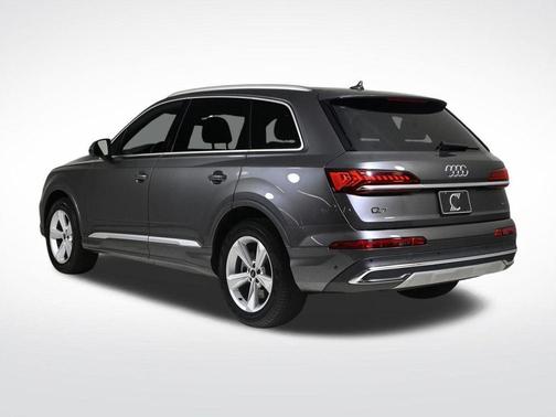 2021 Audi Q7 45 Premium