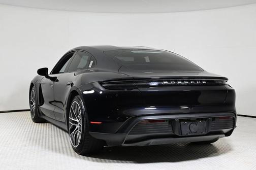 2022 Porsche Taycan Base