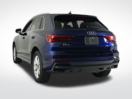 2025 Audi Q3 45 S line Premium