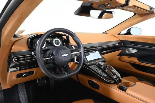 2026 Aston Martin Vantage Base