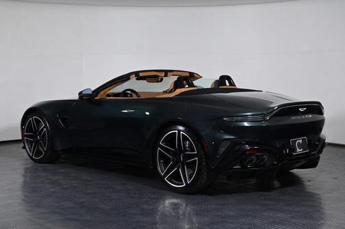 2026 Aston Martin Vantage Base