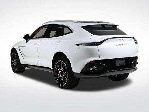 2021 Aston Martin DBX Base
