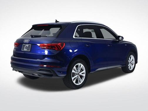 2025 Audi Q3 45 S line Premium