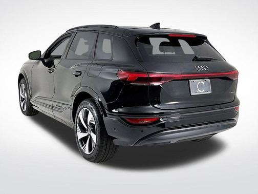 2025 Audi Q6 e-tron Premium