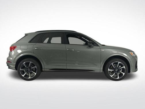 2025 Audi Q3 45 S line Premium