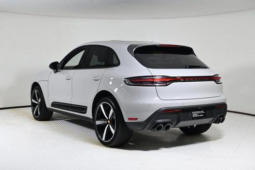 2025 Porsche Macan T