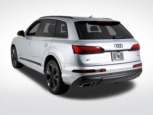 2025 Audi Q7 55 Premium Plus
