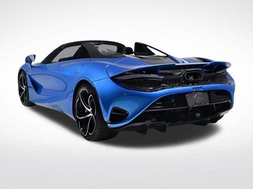 2024 McLaren 750S Base