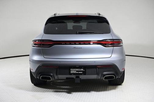 2025 Porsche Macan T