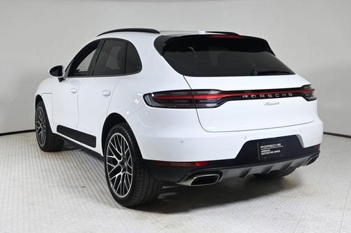 2020 Porsche Macan Base