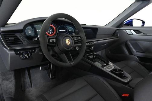2024 Porsche 911 Carrera