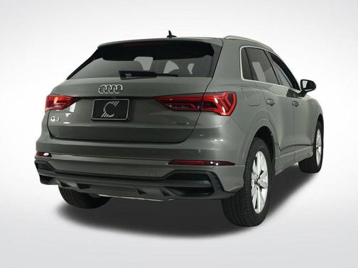 2025 Audi Q3 45 S line Premium