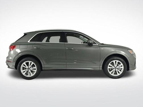 2025 Audi Q3 45 S line Premium
