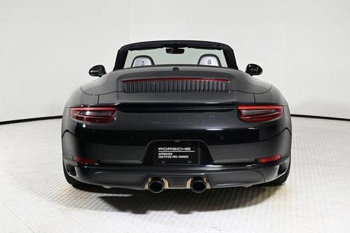 2019 Porsche 911 Carrera GTS