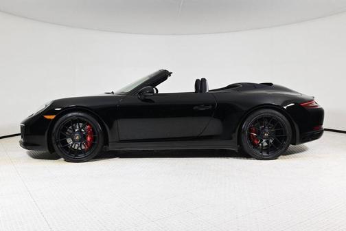 2019 Porsche 911 Carrera GTS