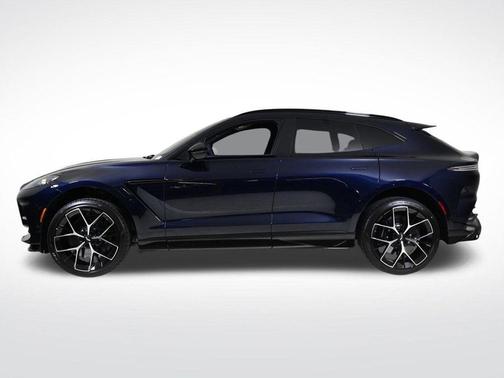 2026 Aston Martin DBX 707