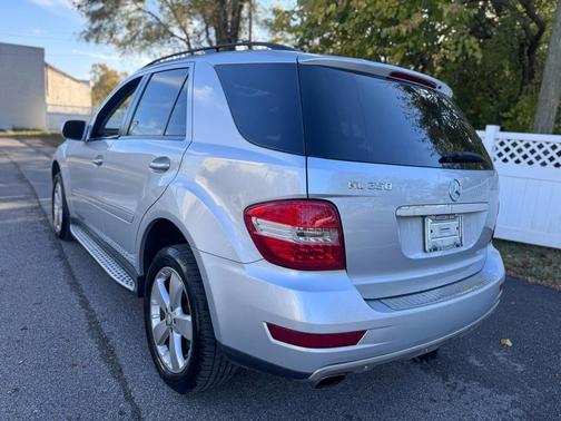 2009 Mercedes-Benz M-Class 4MATIC