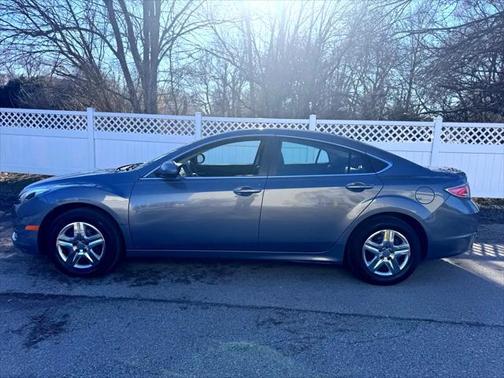 2011 Mazda Mazda6 i Touring