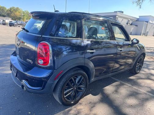 2012 MINI Cooper S Countryman Base