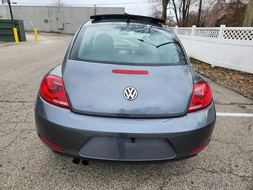 2013 Volkswagen Beetle 2.5L