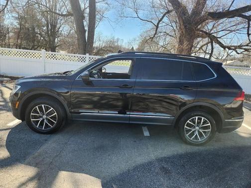 2020 Volkswagen Tiguan 2.0T SE R-Line Black 4MOTION