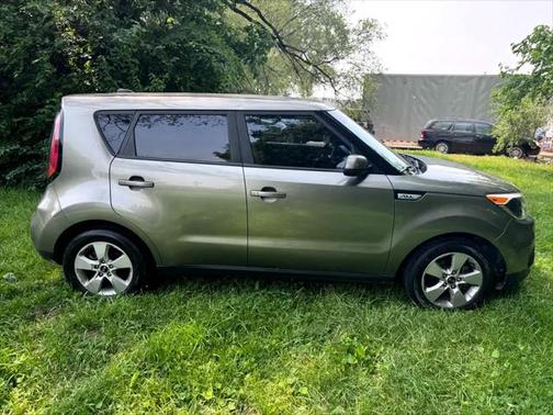 2019 Kia Soul Base
