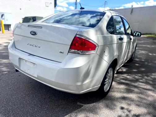 2010 Ford Focus SE