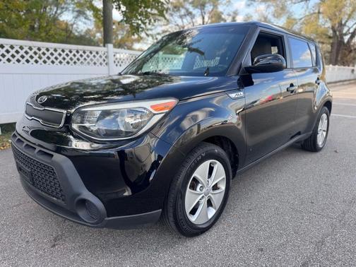 2015 Kia Soul Base