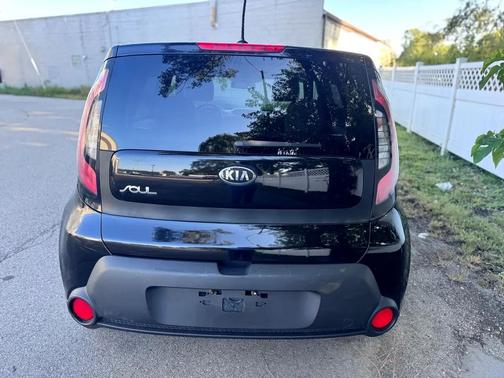 2015 Kia Soul Base