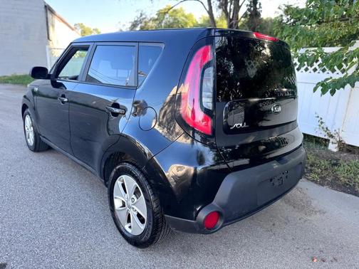 2015 Kia Soul Base