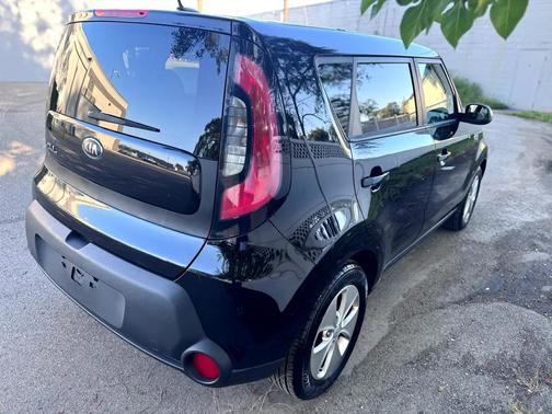 2015 Kia Soul Base