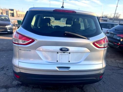2016 Ford Escape S