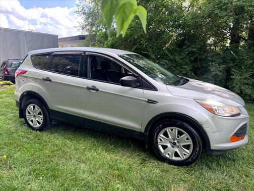 2014 Ford Escape S
