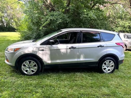 2014 Ford Escape S