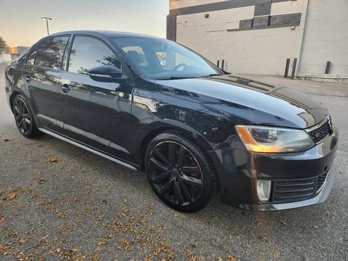 Deep Black Metallic 2012 Volkswagen Jetta GLI Autobahn