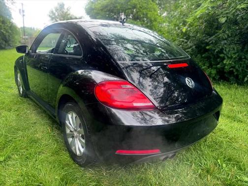 2015 Volkswagen Beetle 1.8T