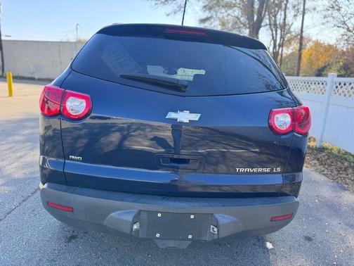 2012 Chevrolet Traverse LS
