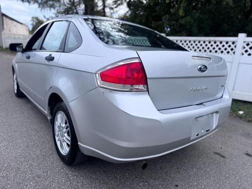 2010 Ford Focus SE
