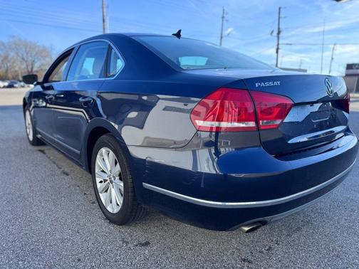 2012 Volkswagen Passat 2.5 SEL