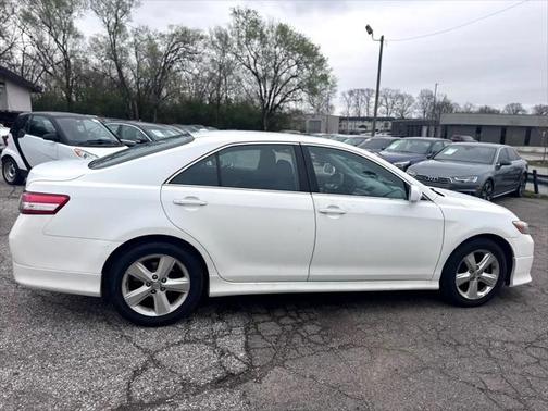 2010 Toyota Camry SE