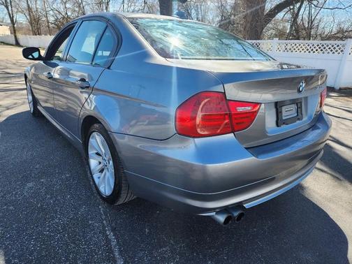 Space Gray Metallic 2011 BMW 328 xDrive